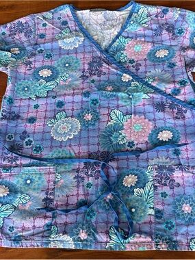 Floral Wrap-Style Women's Top in Purple & Blue